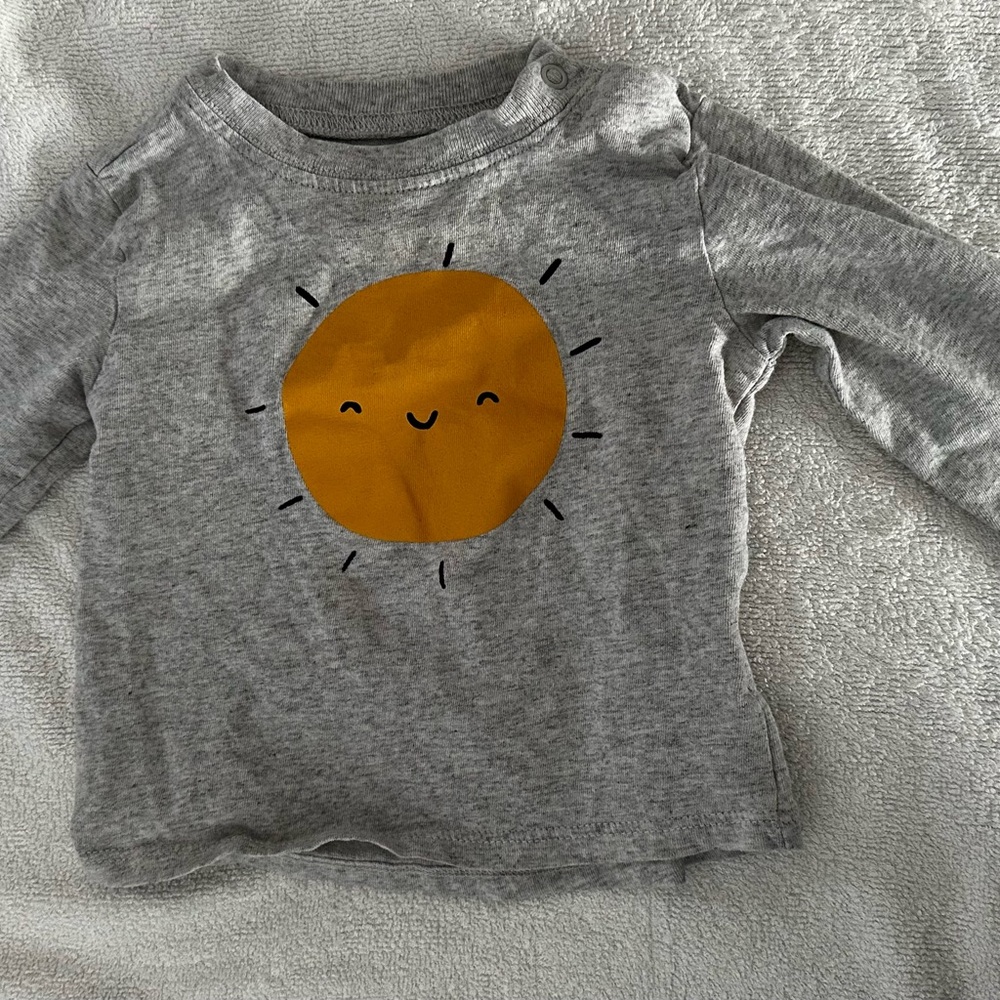 Gray Babies Shirt with Sun Design